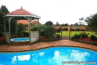 Werribee Park Motor Inn 